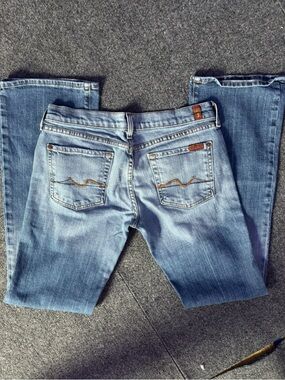 7 For All Mankind Light Blue Bootcut Jeans with Curved Back Stitching